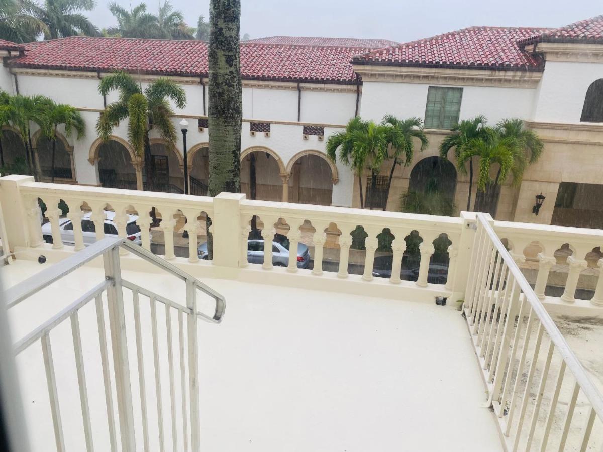 Tropicals Of Palm Beach Esterno foto